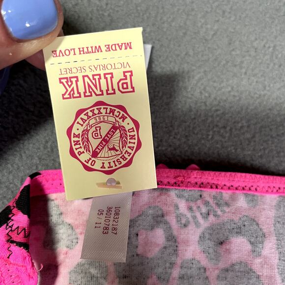 Victoria's Secret PINK 2011 Ruffle Trim V-String Panty Thong Animal Print RARE - Picture 7 of 8